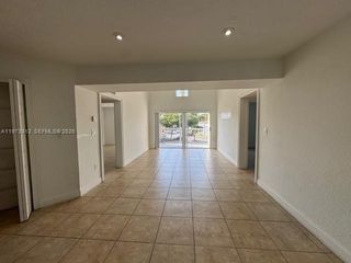 6292 NW 186th St 314, Hialeah, FL 33015
