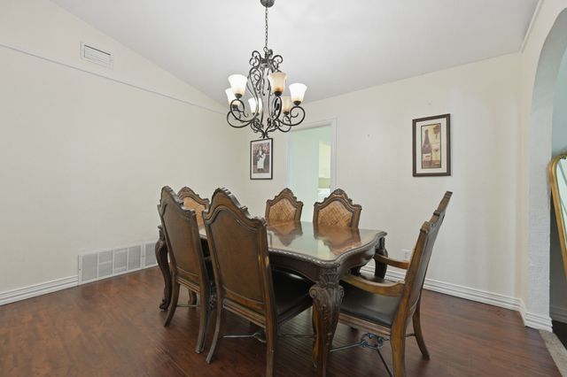 1813 Baylor Drive, Richardson, TX 75081