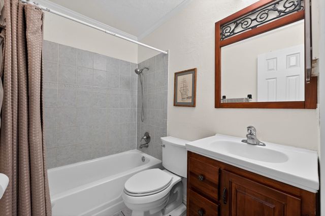 1813 Baylor Drive, Richardson, TX 75081