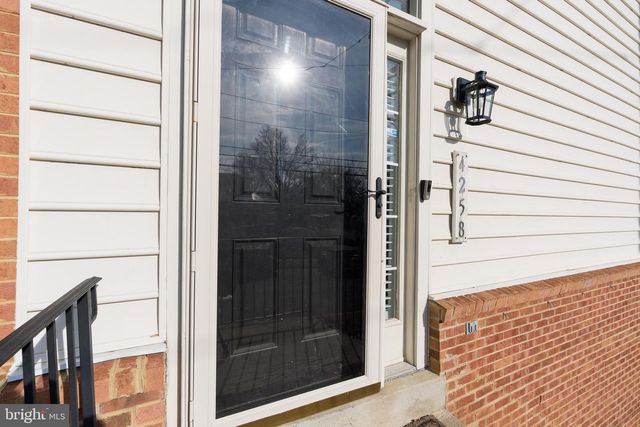 4258 MARTIN LUTHER KING JR AVE SW, Washington, DC 20032