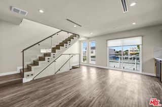 1309 N Sycamore Avenue 1/2, Los Angeles, CA 90028