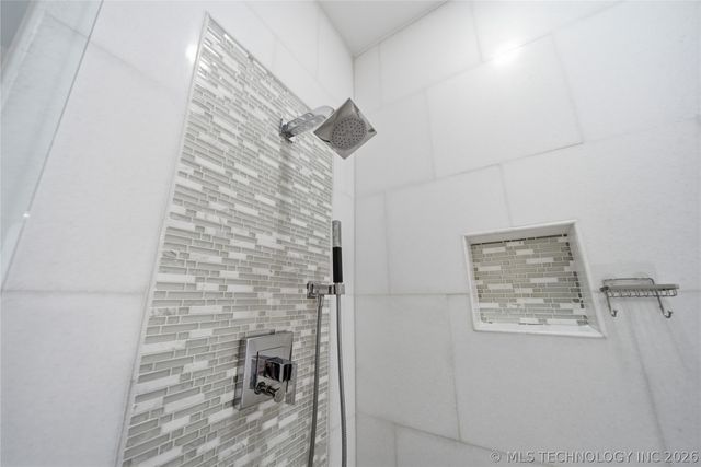 3615 E 102nd Street, Tulsa, OK 74137