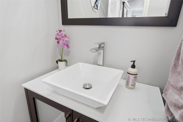 3615 E 102nd Street, Tulsa, OK 74137