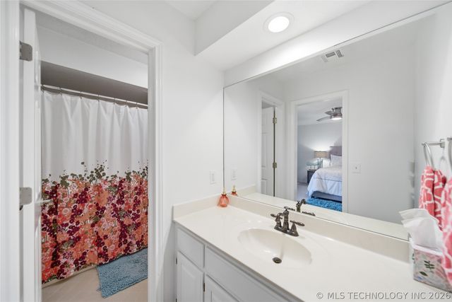 3615 E 102nd Street, Tulsa, OK 74137