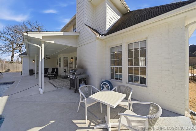 3615 E 102nd Street, Tulsa, OK 74137