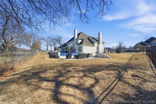 3615 E 102nd Street, Tulsa, OK 74137