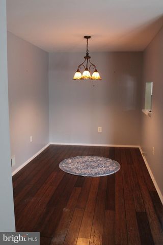 11 LEHAVRE CT, Trenton, NJ 08619