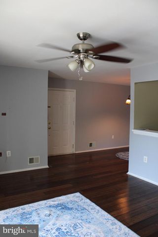 11 LEHAVRE CT, Trenton, NJ 08619