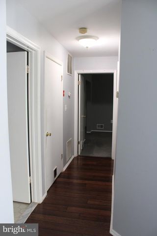 11 LEHAVRE CT, Trenton, NJ 08619