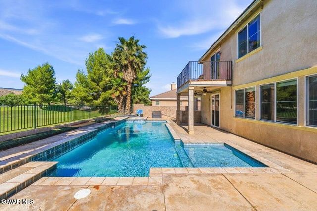 3548 Tournament Drive, Palmdale, CA 93551
