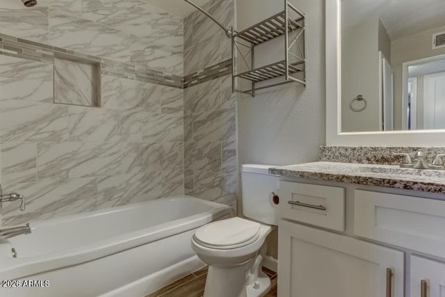 1527 W HUNTINGTON Drive, Tempe, AZ 85282