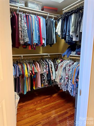 101 Rivercliff Drive, Hudson, NC 28638