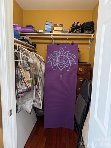 101 Rivercliff Drive, Hudson, NC 28638