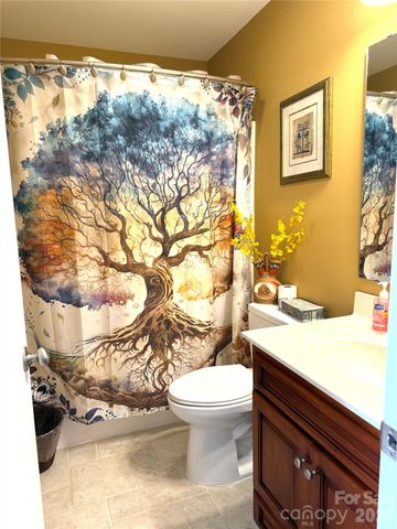 101 Rivercliff Drive, Hudson, NC 28638