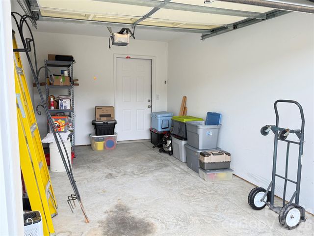 101 Rivercliff Drive, Hudson, NC 28638