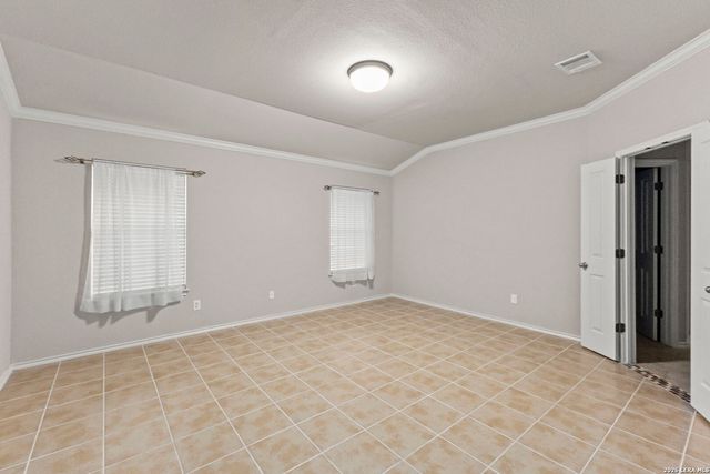 806 Point Valley, San Antonio, TX 78253