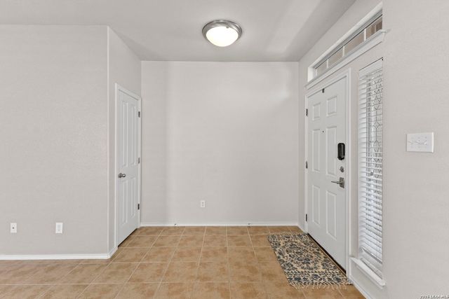 806 Point Valley, San Antonio, TX 78253