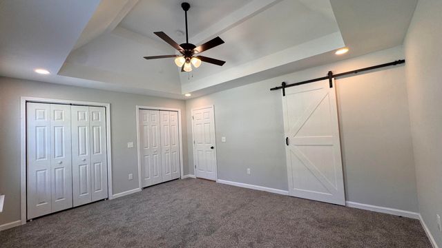 918 Shallowford Road, Chattanooga, TN 37411