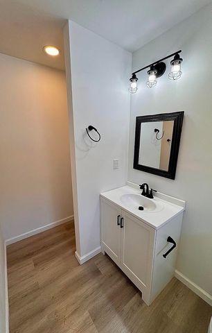 918 Shallowford Road, Chattanooga, TN 37411