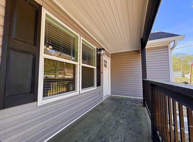 918 Shallowford Road, Chattanooga, TN 37411