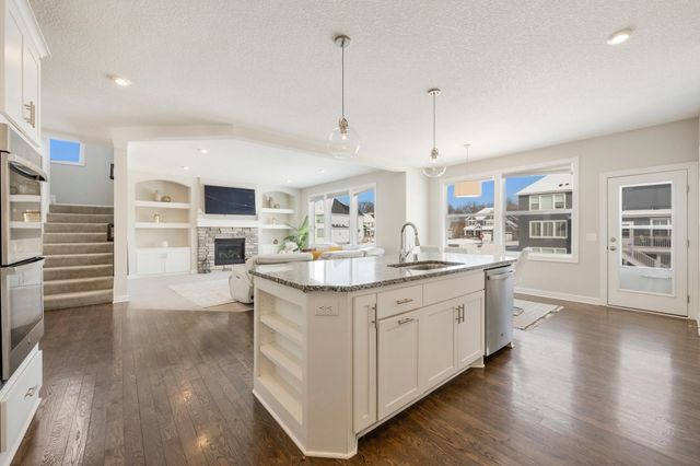 2907 132nd Court NE, Blaine, MN 55449