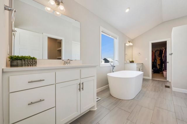 2907 132nd Court NE, Blaine, MN 55449