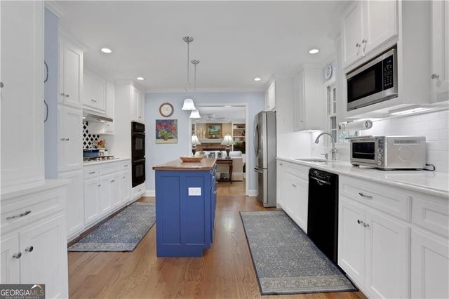5189 Beech Forest Drive, Lilburn, GA 30047