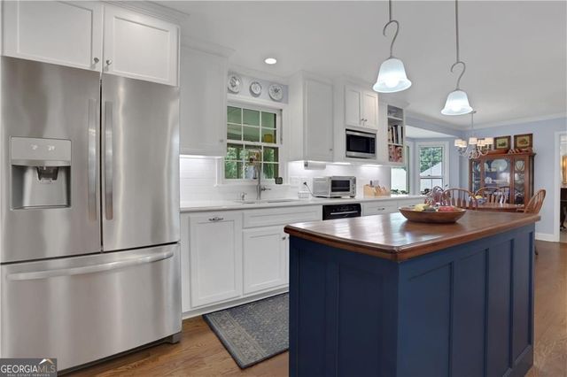 5189 Beech Forest Drive, Lilburn, GA 30047