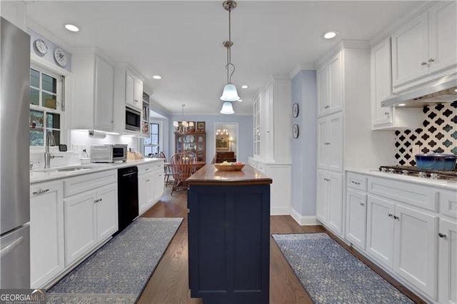 5189 Beech Forest Drive, Lilburn, GA 30047