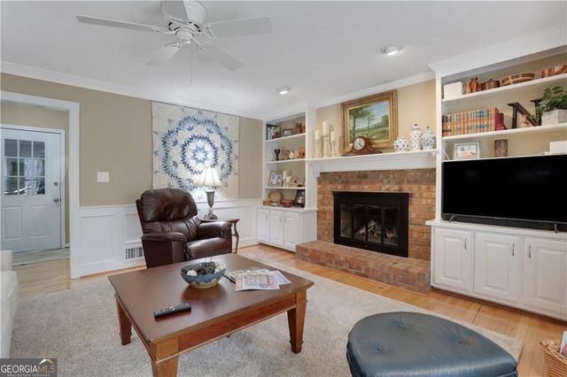 5189 Beech Forest Drive, Lilburn, GA 30047
