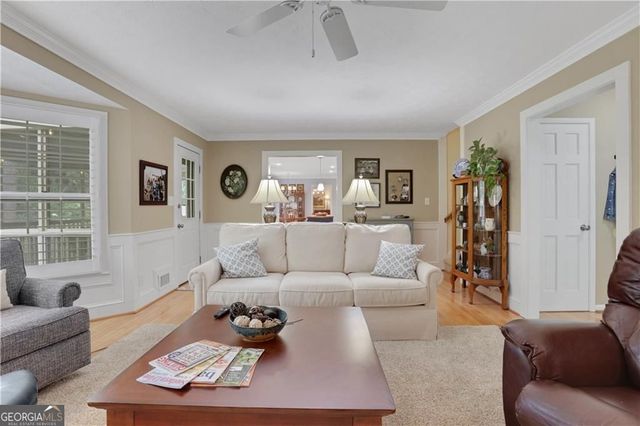 5189 Beech Forest Drive, Lilburn, GA 30047