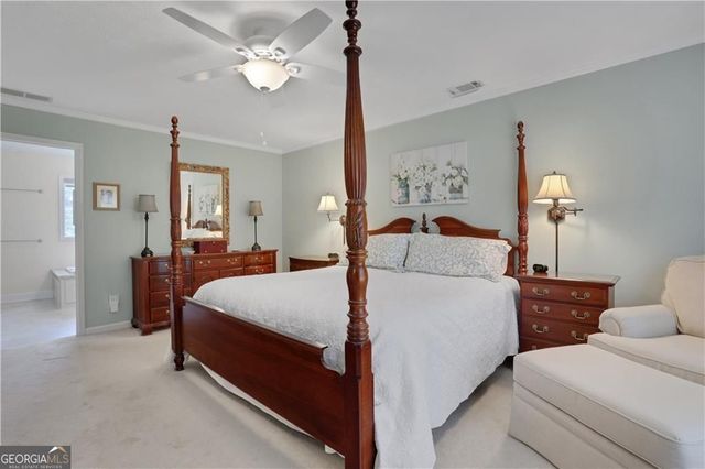 5189 Beech Forest Drive, Lilburn, GA 30047
