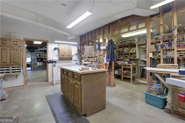 5189 Beech Forest Drive, Lilburn, GA 30047