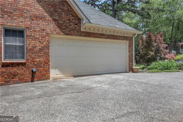 5189 Beech Forest Drive, Lilburn, GA 30047