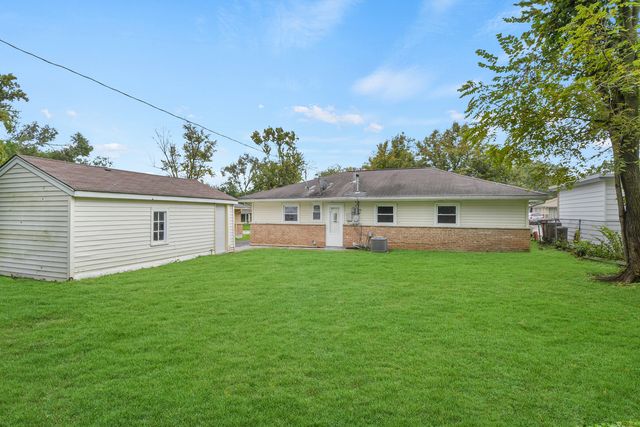 108 Shabbona Drive, Park Forest, IL 60466