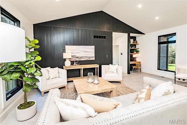 5058 Squire Lane, Cedar Hill, MO 63016