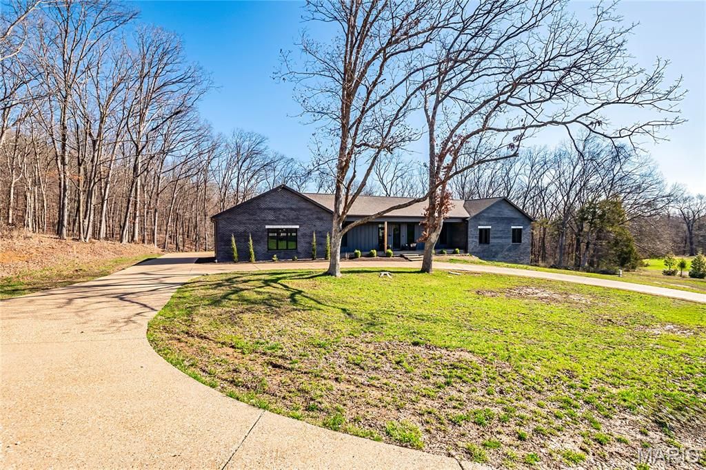 5058 Squire Lane, Cedar Hill, MO 63016