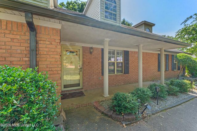 8527 Collinswood Drive, Olive Branch, MS 38654