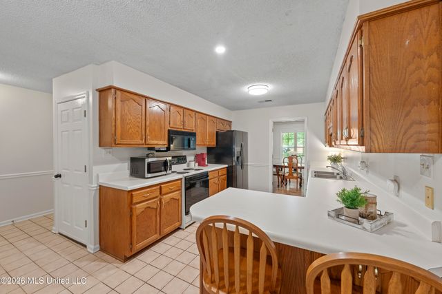 8527 Collinswood Drive, Olive Branch, MS 38654
