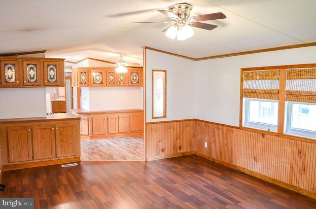 113 RAIN DOVE DR, Red Lion, PA 17356