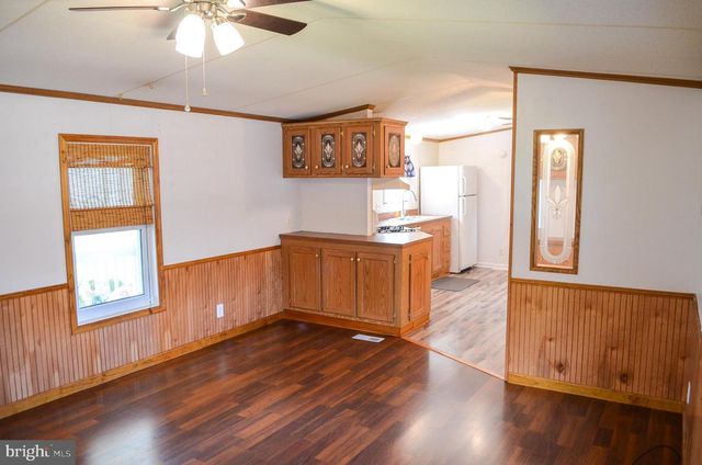 113 RAIN DOVE DR, Red Lion, PA 17356