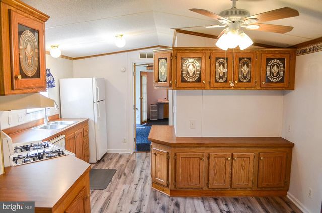 113 RAIN DOVE DR, Red Lion, PA 17356