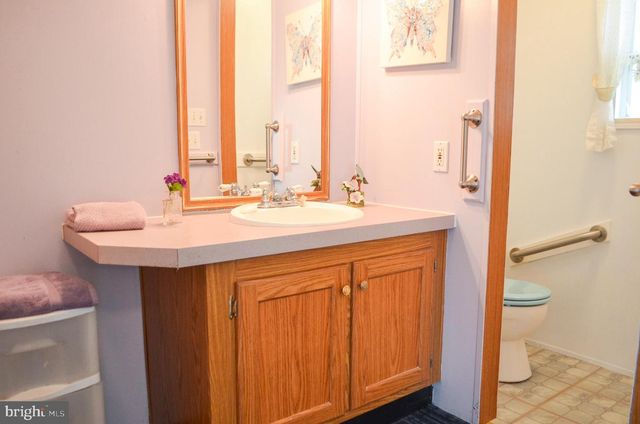113 RAIN DOVE DR, Red Lion, PA 17356