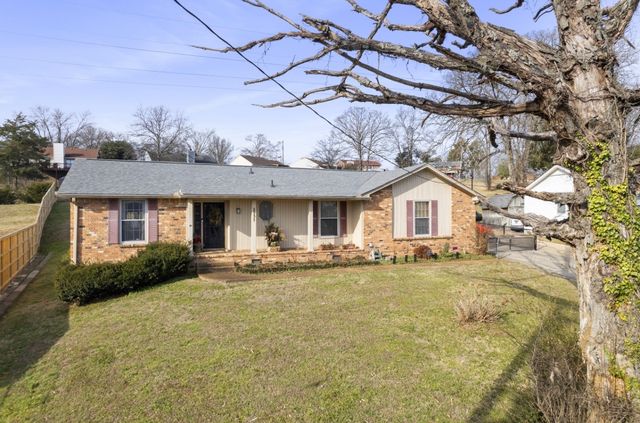 2931 Walnut Crest Dr, Antioch, TN 37013