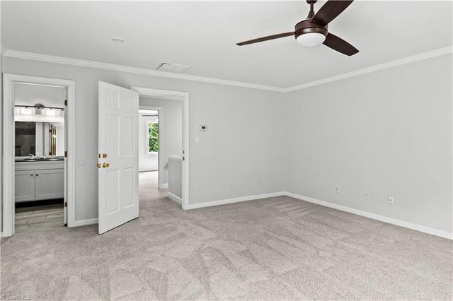 4532 Fernhaven Circle, Winston-salem, NC 27104