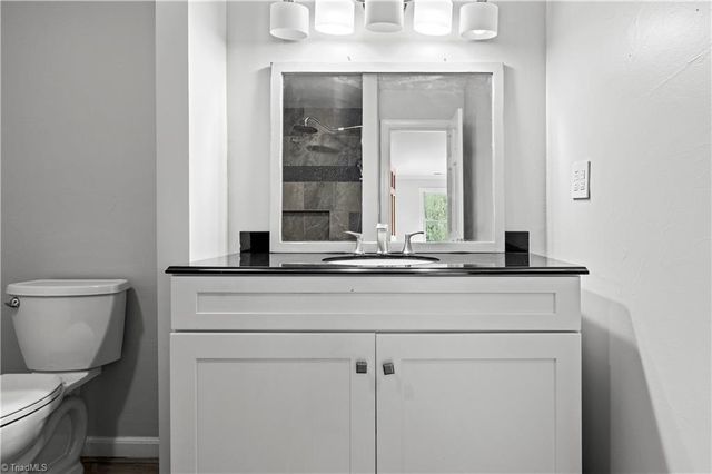 4532 Fernhaven Circle, Winston-salem, NC 27104