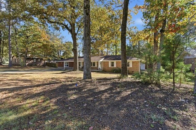 681 Manor Ridge SW Drive, Mableton, GA 30126