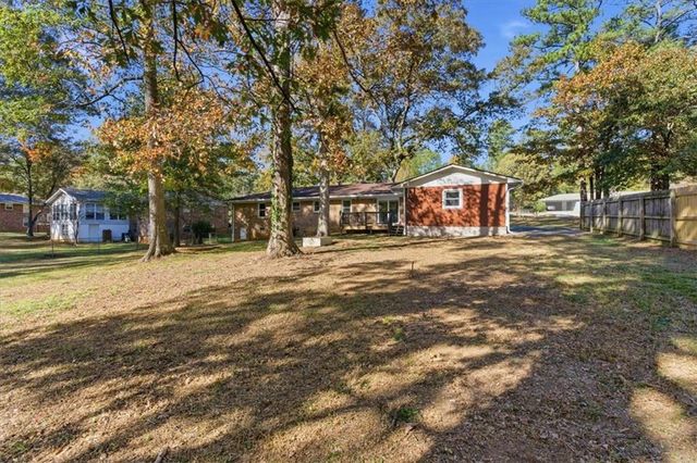 681 Manor Ridge SW Drive, Mableton, GA 30126