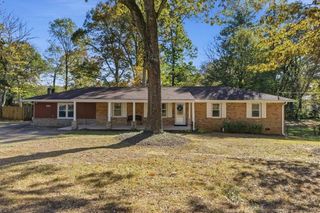 681 Manor Ridge SW Drive, Mableton, GA 30126