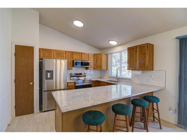 18947 E Mercer Dr, Aurora, CO 80013